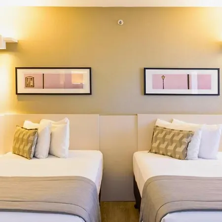 Comfort Suites Brasília Exterior photo